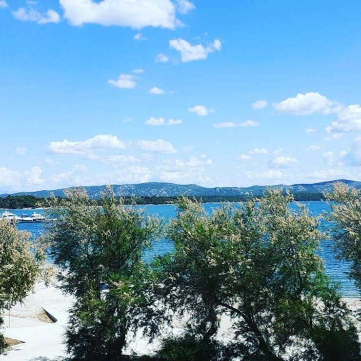 Beach Apartment Ana With Sea View, Balcony, Garden & Bbq, Murter - Dalmatia Kültér fotó